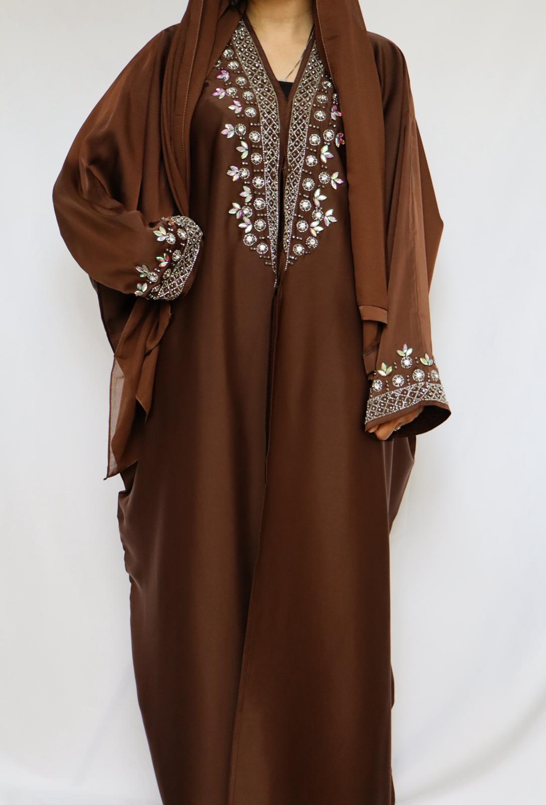 Aliyah abaya