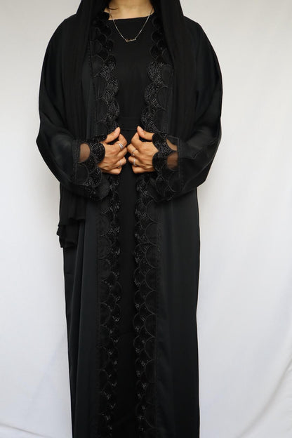 Scallop abaya