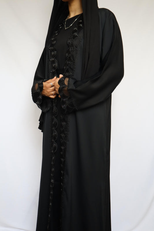 Scallop abaya