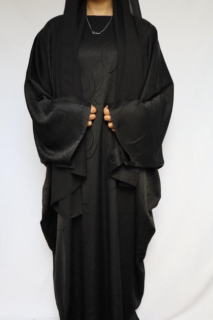 Swirl abaya