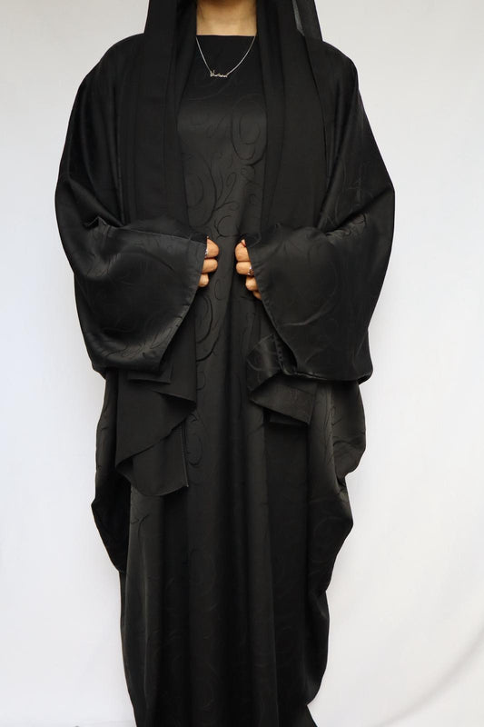 Swirl abaya