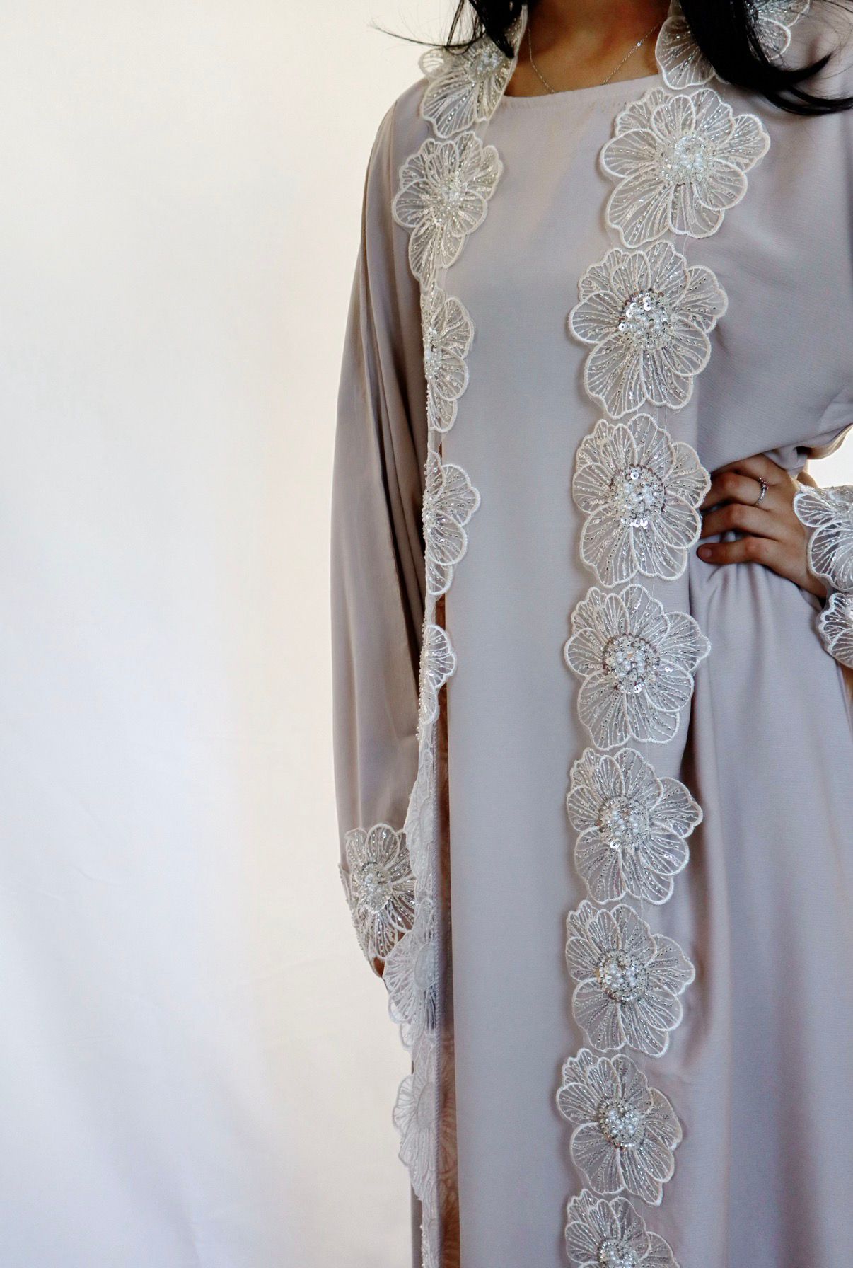 Noor abaya