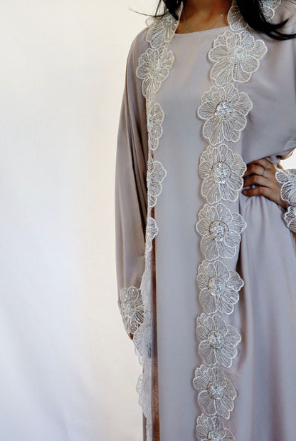 Noor abaya