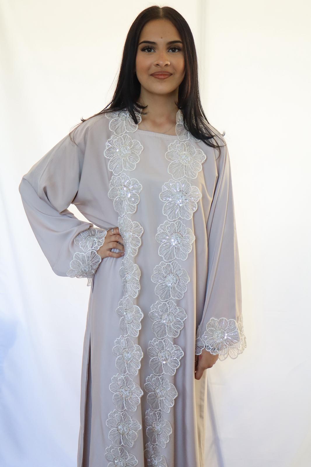 Noor abaya